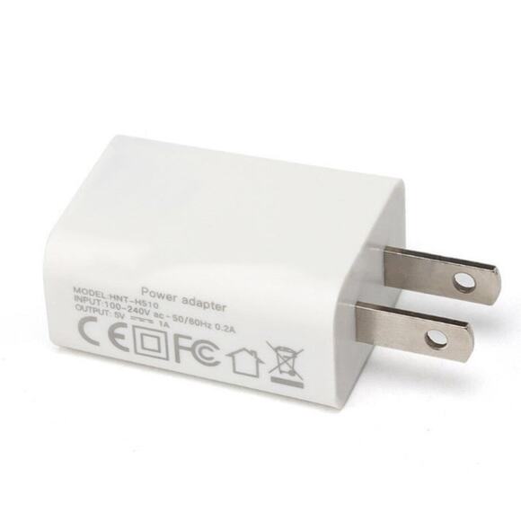 onn. 3' Tri-Tip to USB Cable, Lightning/Type C/Micro USB Cable + Power Adapter - Picture 4 of 8